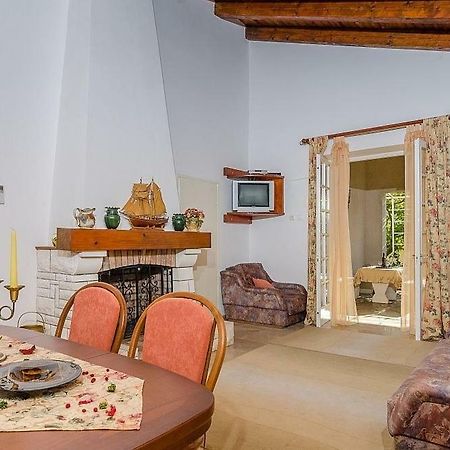 Holiday Home Marko - 70M From Sea Оребич Экстерьер фото