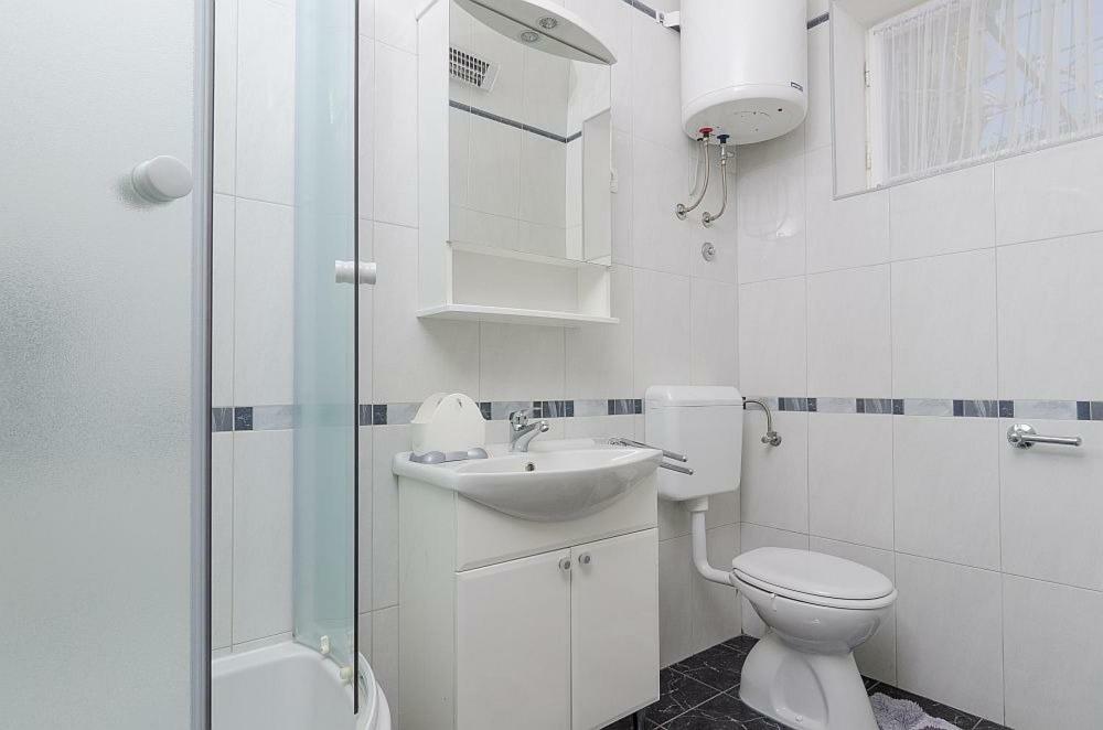 Holiday Home Marko - 70M From Sea Оребич Экстерьер фото