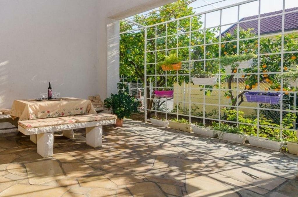 Holiday Home Marko - 70M From Sea Оребич Экстерьер фото